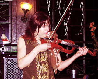 Diana Red Fiddler